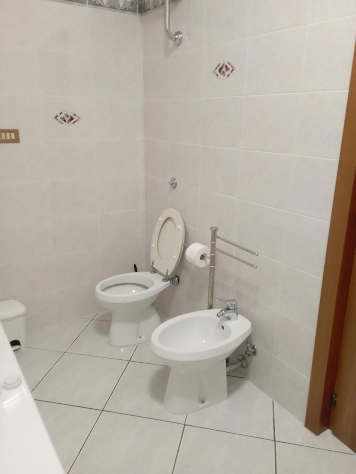 B&B I Tre Ulivi Morro d'Oro Екстер'єр фото
