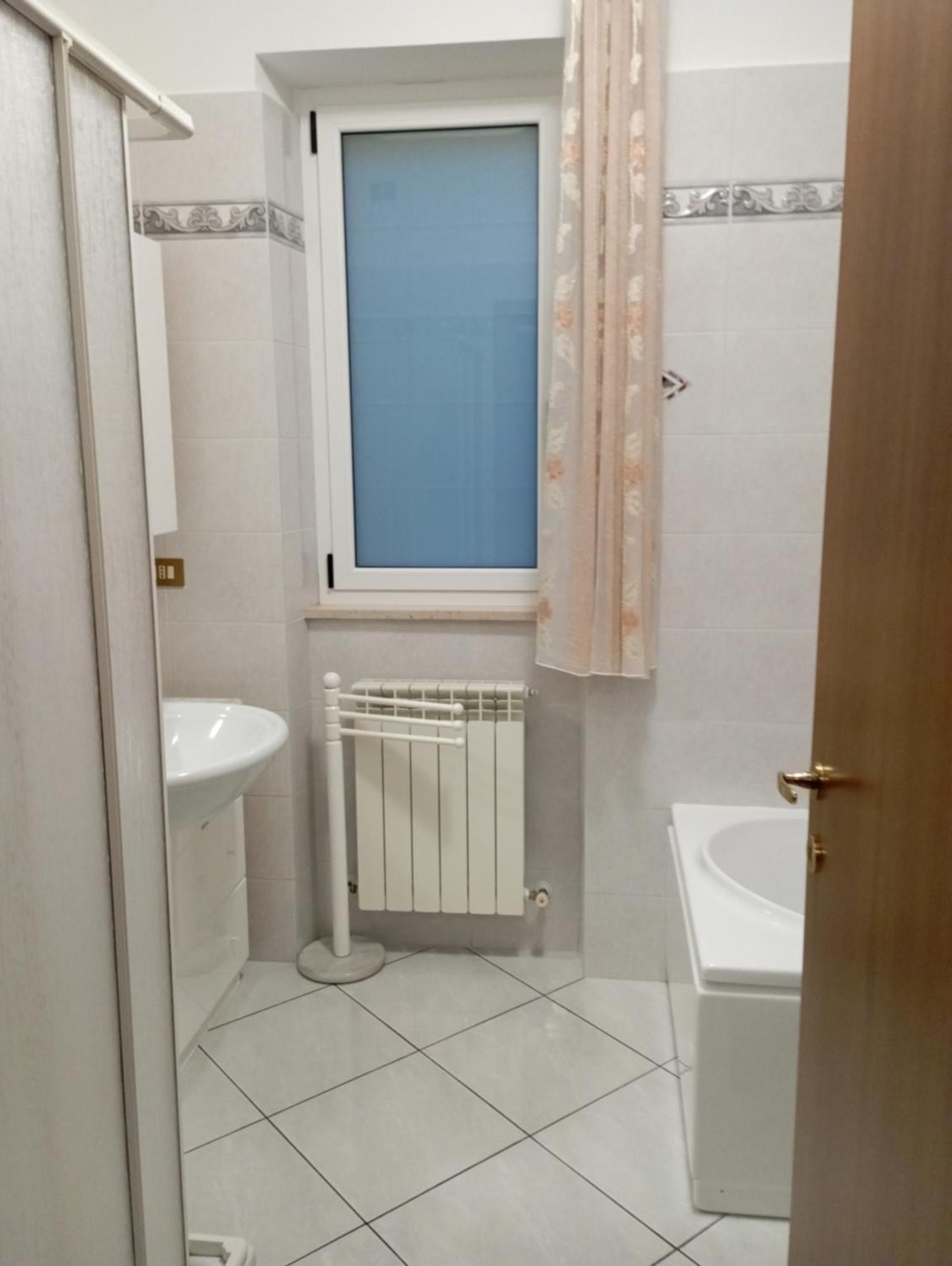 B&B I Tre Ulivi Morro d'Oro Екстер'єр фото