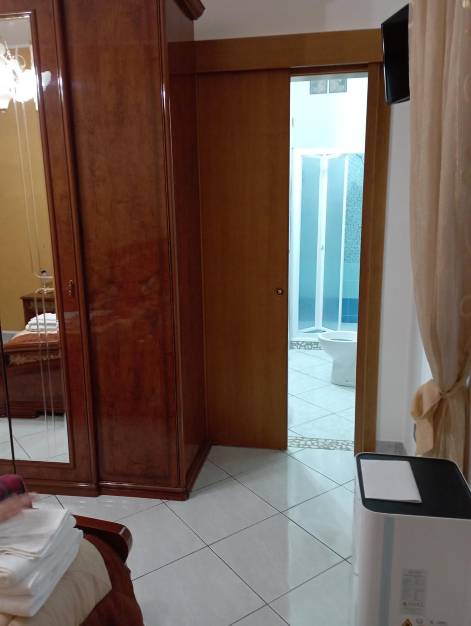 B&B I Tre Ulivi Morro d'Oro Екстер'єр фото