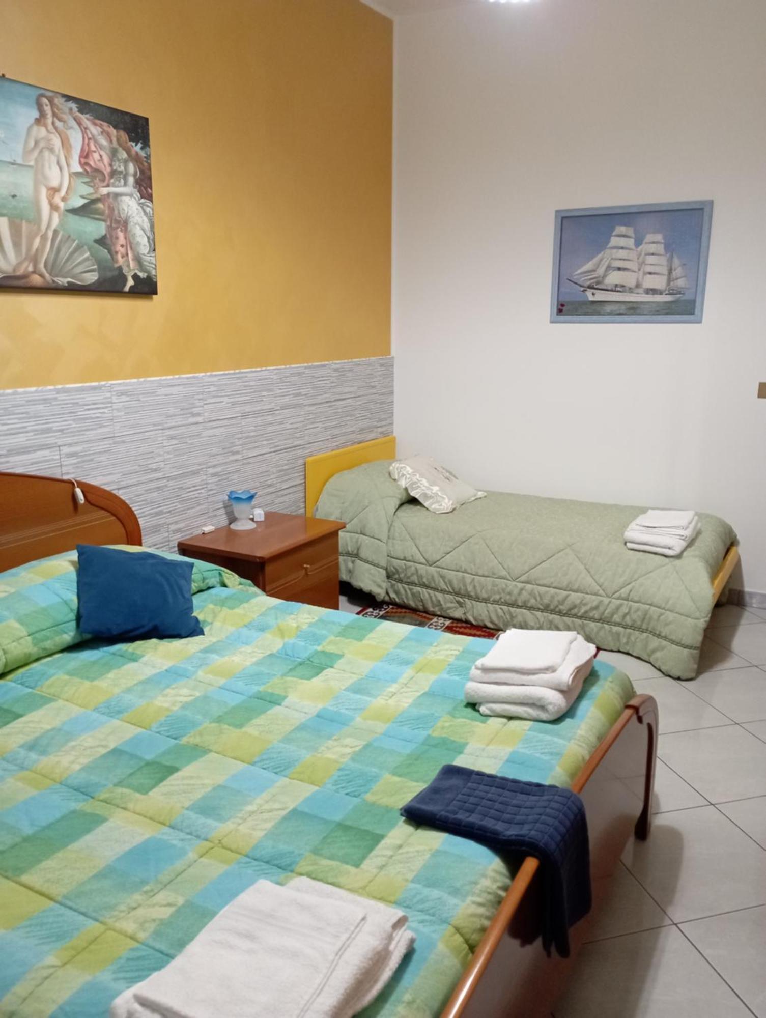 B&B I Tre Ulivi Morro d'Oro Екстер'єр фото