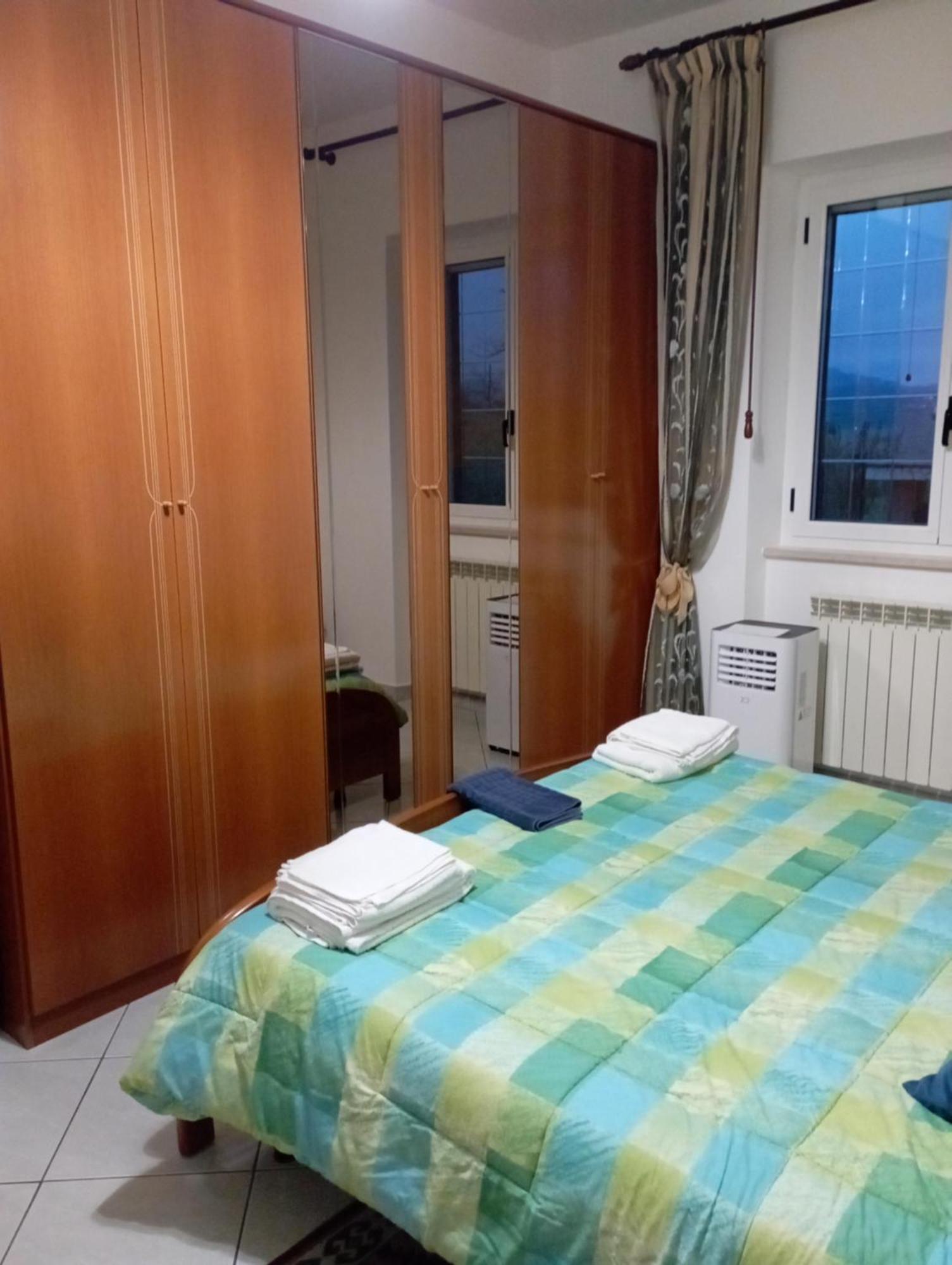 B&B I Tre Ulivi Morro d'Oro Екстер'єр фото